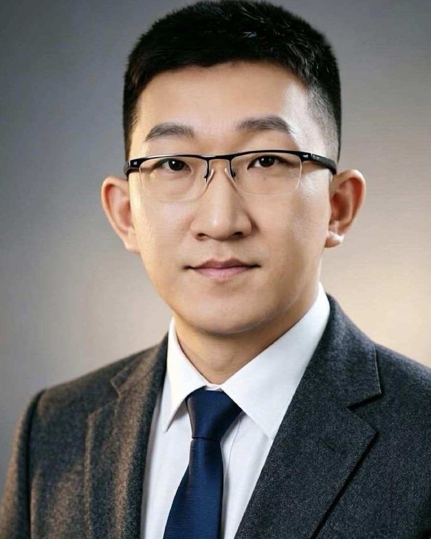 刘阳 · 主任